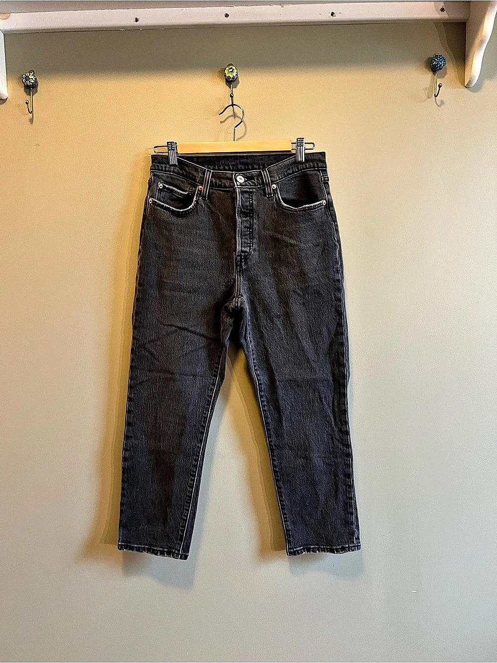 Levi's 501 Straight Leg Jeans in Black Waist 29 Like New